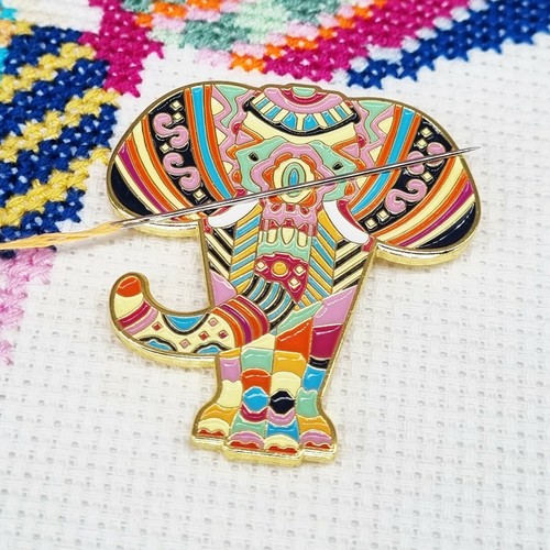 Mandala elephant needle minor - mandala,
